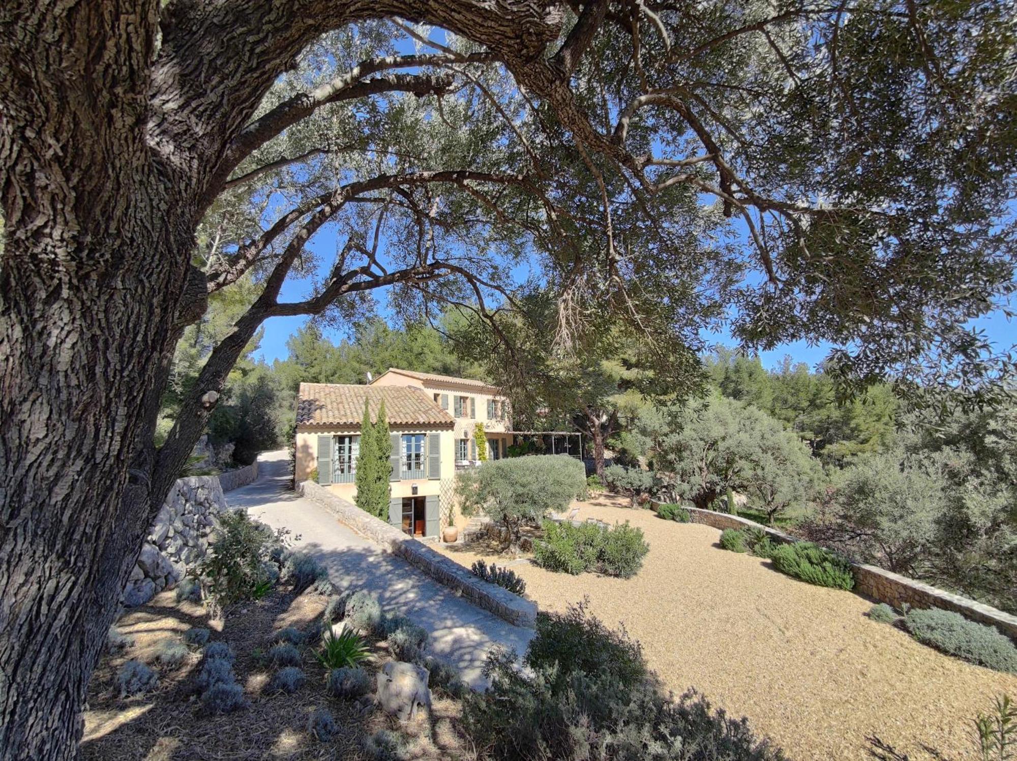 Villa Des Oliviers Sanary-sur-Mer Exteriör bild